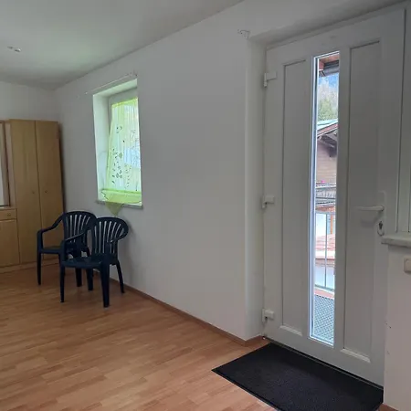 Rosenegg דירה פיברברון